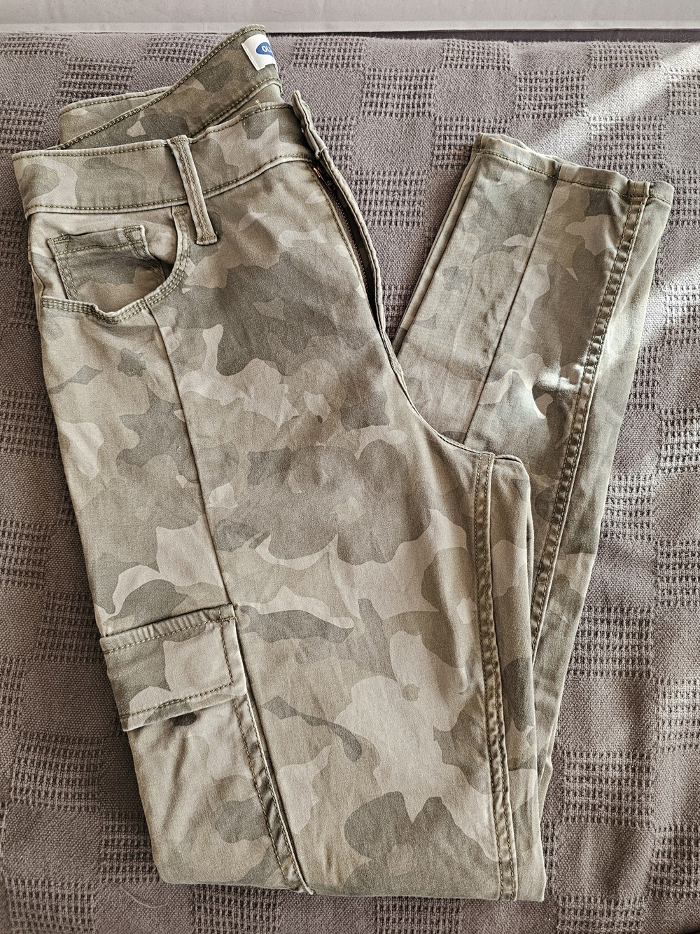 Old Navy Women’s Camo Cargo Jeans